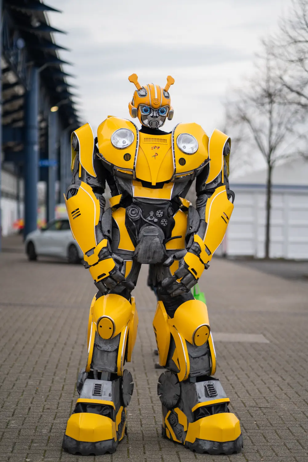 Bumblebee, ein bekannter Charakter aus der Transformers-Reihe – Kostüm von Maxiland Event